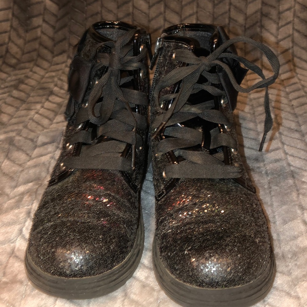 Black JoJo Siwa boots